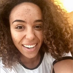 Meet your Posher, Delaney