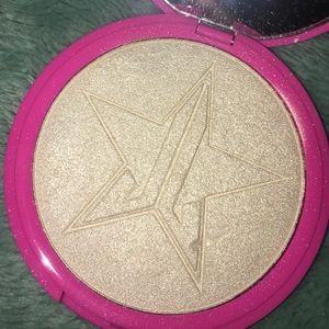 Jeffree Star Cosmetics Makeup - Jeffree Star Ice Cold Skin Frost Jeffree Star Cosmetics Makeup - Jeffree Star Ice Cold Skin Frost
