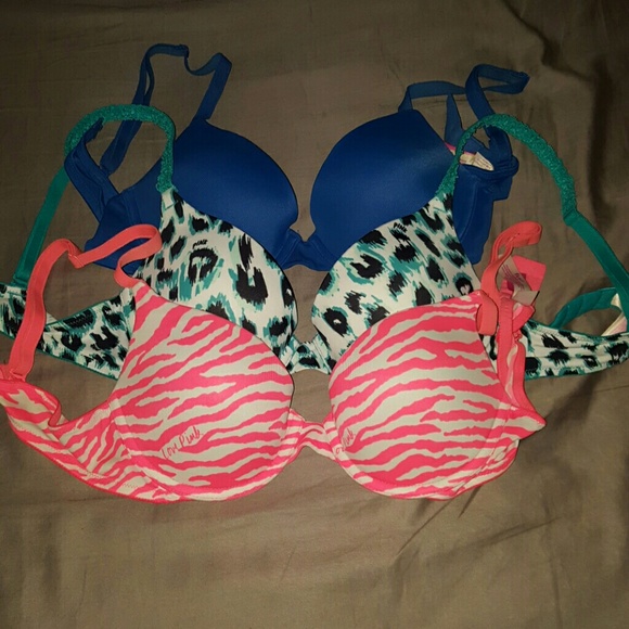 3 victoria secret pink bras