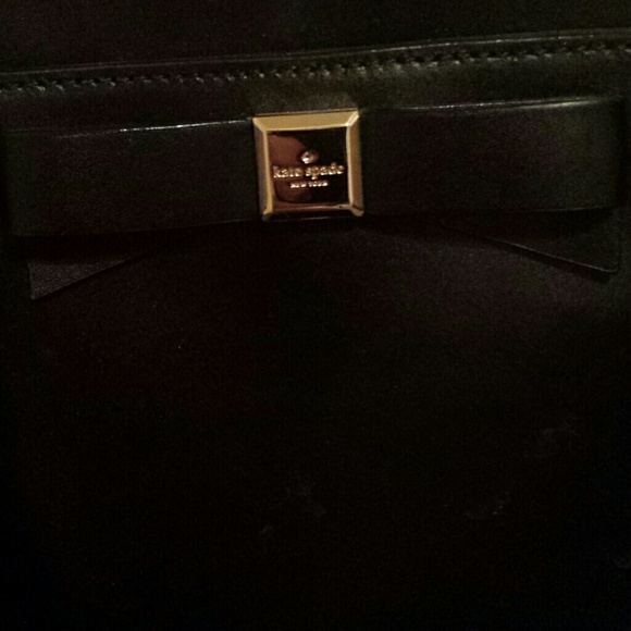 Kate Spade Shoulder Handbag with dust cover - Picture 2 of 4