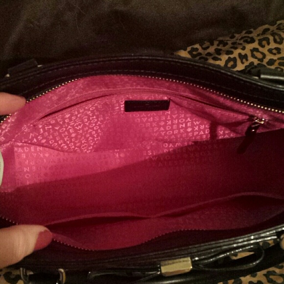 Kate Spade Shoulder Handbag with dust cover - Picture 4 of 4
