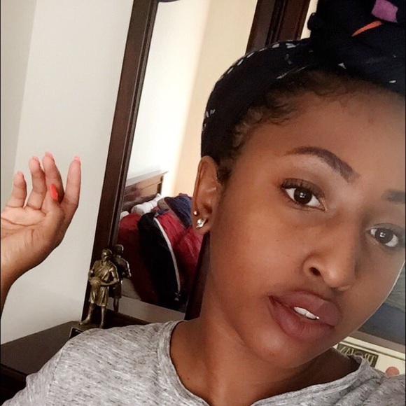 Meet your Posher, Jordyn