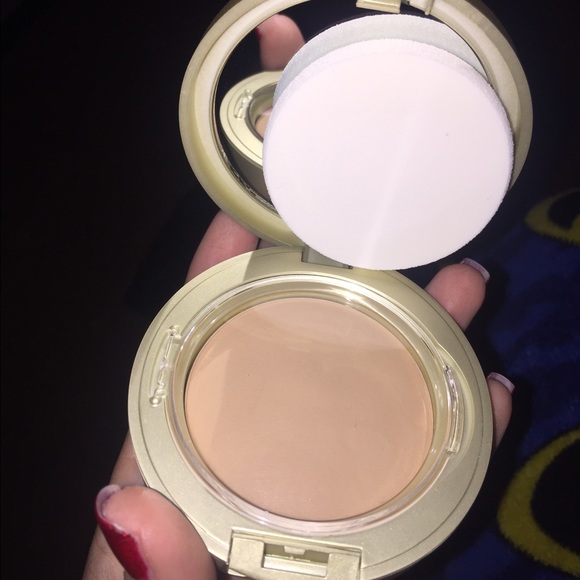 Stila perfectly poreless putty perfector - Picture 2 of 3