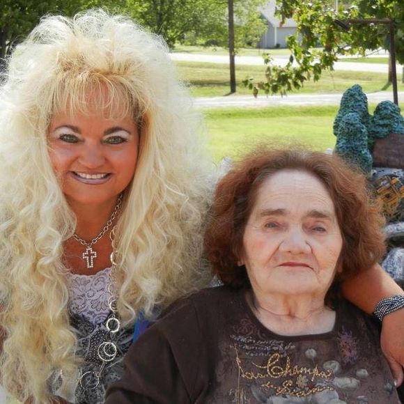 Meet your Posher, Shelia - Picture 1 of 1