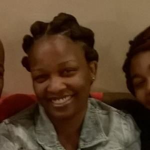 Meet your Posher, Renita