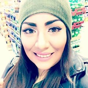 Meet your Posher, Dalia