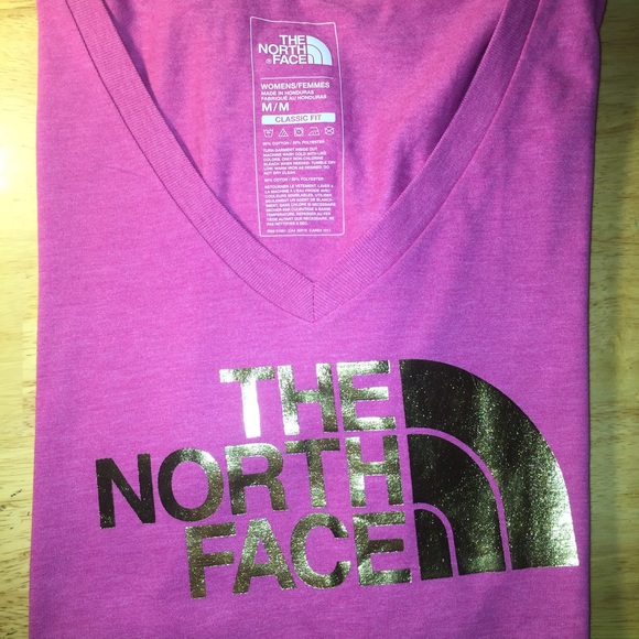 The North Face Women's V-neck top MEDIUM BNWTS - Picture 3 of 4
