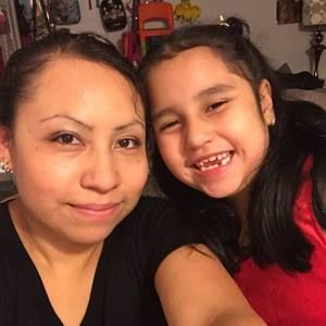 Meet your Posher, Yazmin