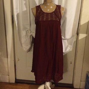 Beautiful Lacey maroon maternity dress