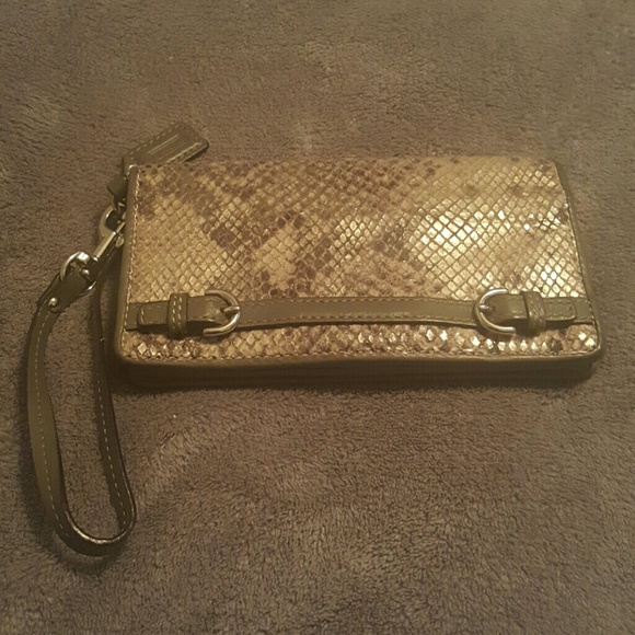 Coach wristlet