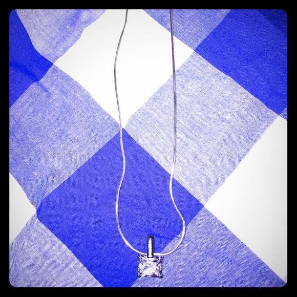 Sterling silver sapphire pendant and necklace
