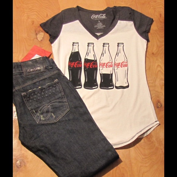 Black Distressed  jeans NWT - Picture 4 of 4