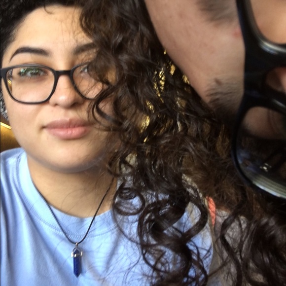 Meet your Posher, Stacey - Picture 1 of 1