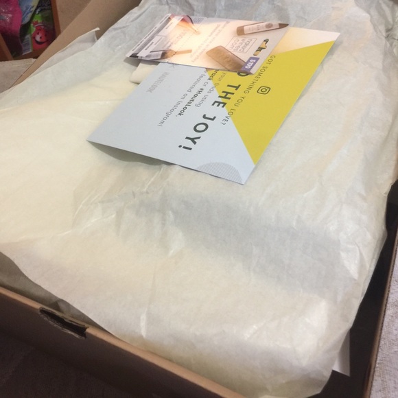 Shipping day ❤️.. - Picture 2 of 4