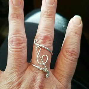 Handmade jewelry for musical lovers