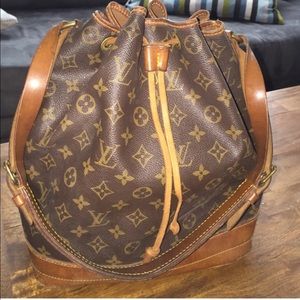 Authentic Vintage Large LV Noe