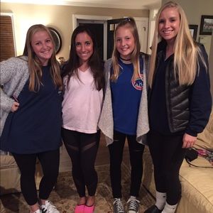 Meet your Posher, Avery