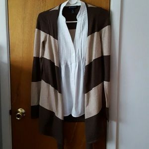 Flowy sweater cardigan