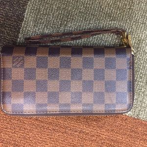 Louis Vuitton Wristlet Wallet