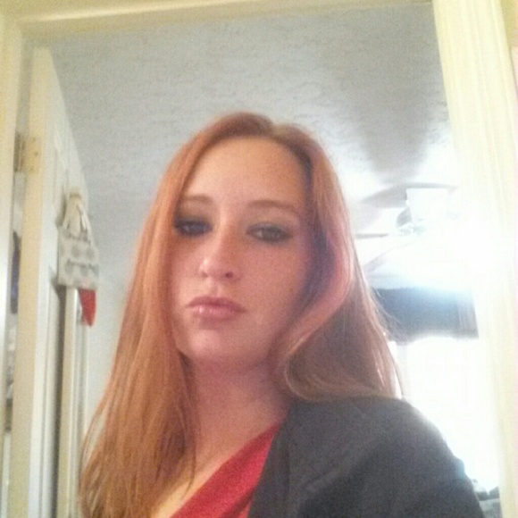 Meet your Posher, Reba - Picture 2 of 3