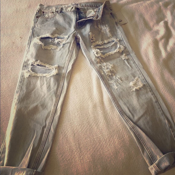 One Teaspoon Awesome Baggies in Diamond NWT!!