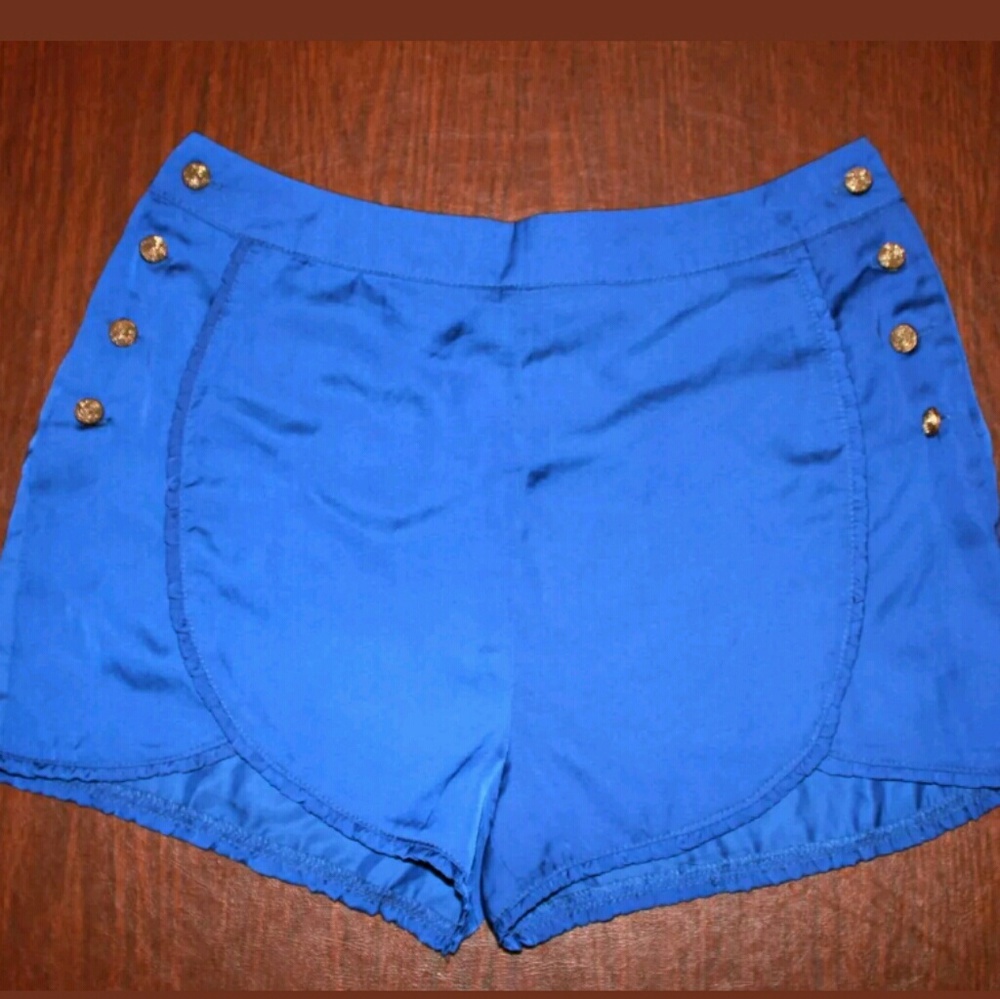 Akira Chicago Ruffle Shorts with Buttons