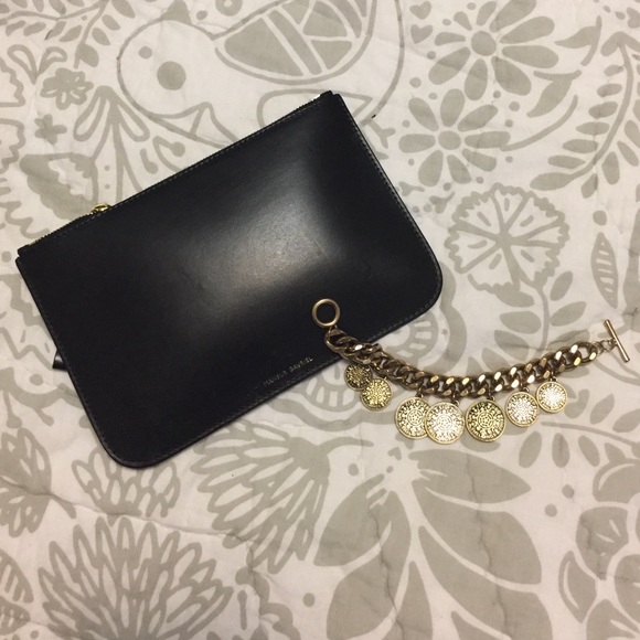 Forever 21 Jewelry - Forever 21 Gold Antique Coin Bracelet