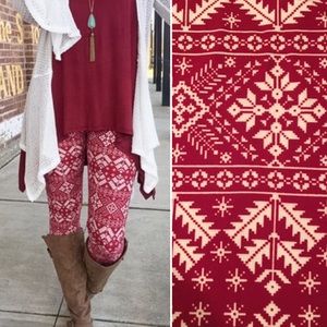 🚨FLASH SALE! LAST ONE! BurgundySnowflake Leggings