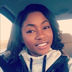 Meet your Posher, Tyra