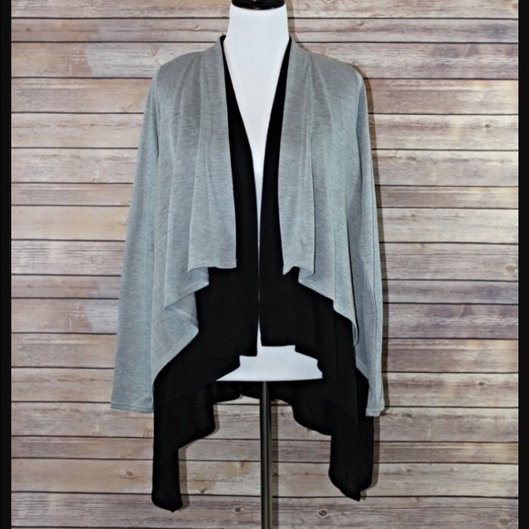 Steal of the Day ❤️ Double Cardi in 2 Color Combos - Picture 2 of 6