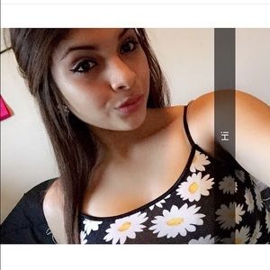 Meet your Posher, Anabel