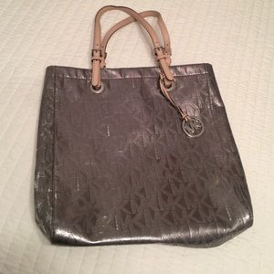 Michael Kors metallic bag!