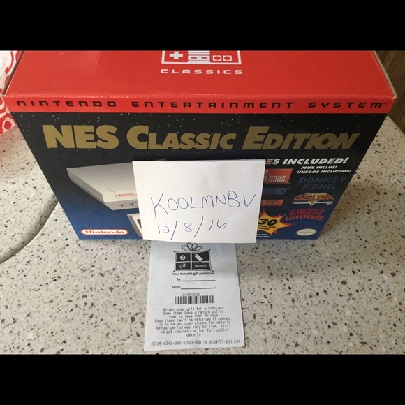 BNIB NEW NES Classic Nintendo w. Receipt