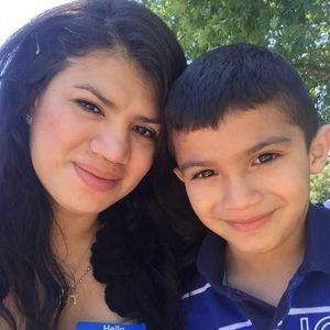 Meet your Posher, Roxana