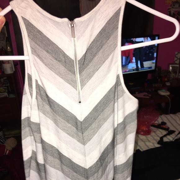 Tank top!! - Picture 2 of 4
