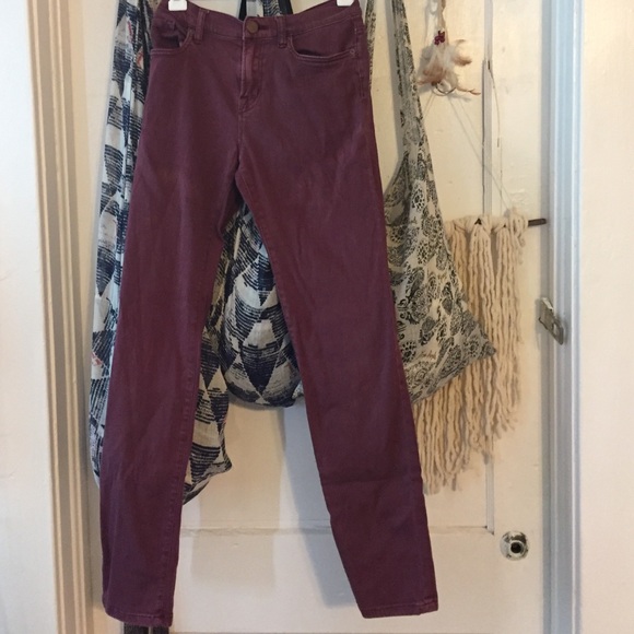 BDG maroon cigarette high rise jean