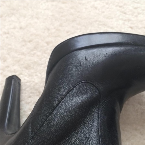 SOLD - Picture 3 of 4