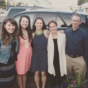 Meet your Posher, Elizabeth