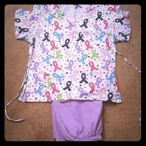 Gently used scrub top and bottoms