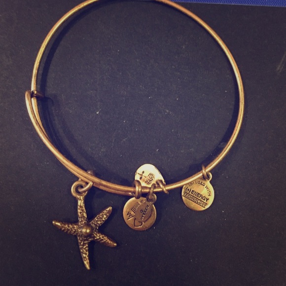 Alex and Ani Jewelry - ALex and ani starfish bracelet gold