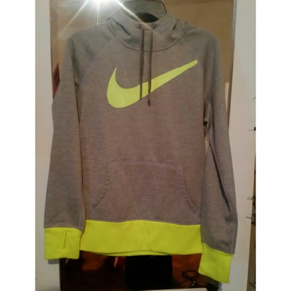 Nike Sweater