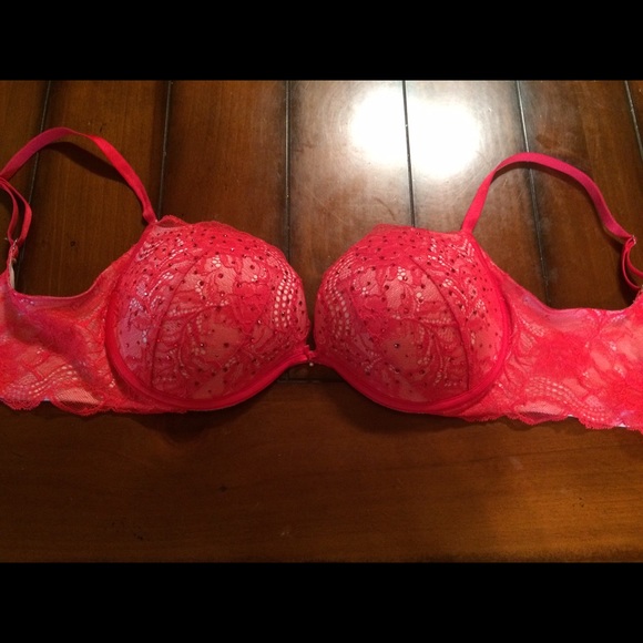 Victoria's Secret bra