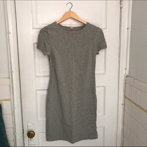 Gray tee-shirt dress