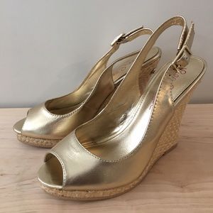 Brand New Lilly Pulitzer Gold Espadrilles!
