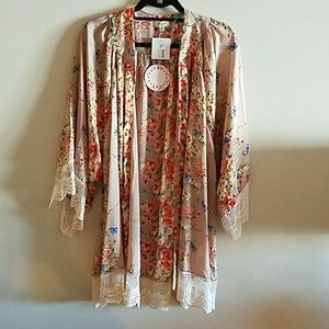 Kimono style cover up with lace edging