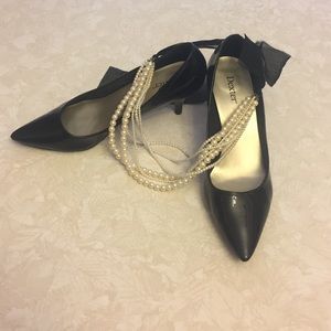 LAST CALL! Black patent kitten heels