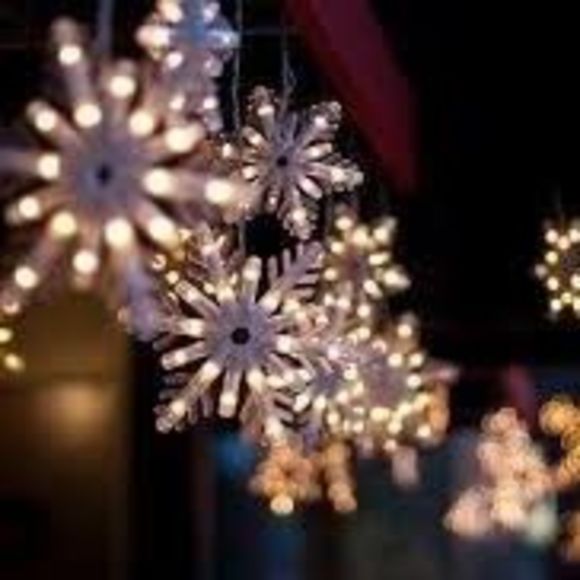 Meet your Posher, Amanda - Picture 1 of 1