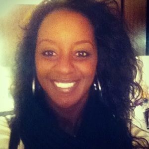 Meet your Posher, Jenise