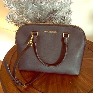 Gently used authentic michael kors purse