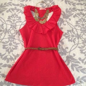 Razorback coral top
